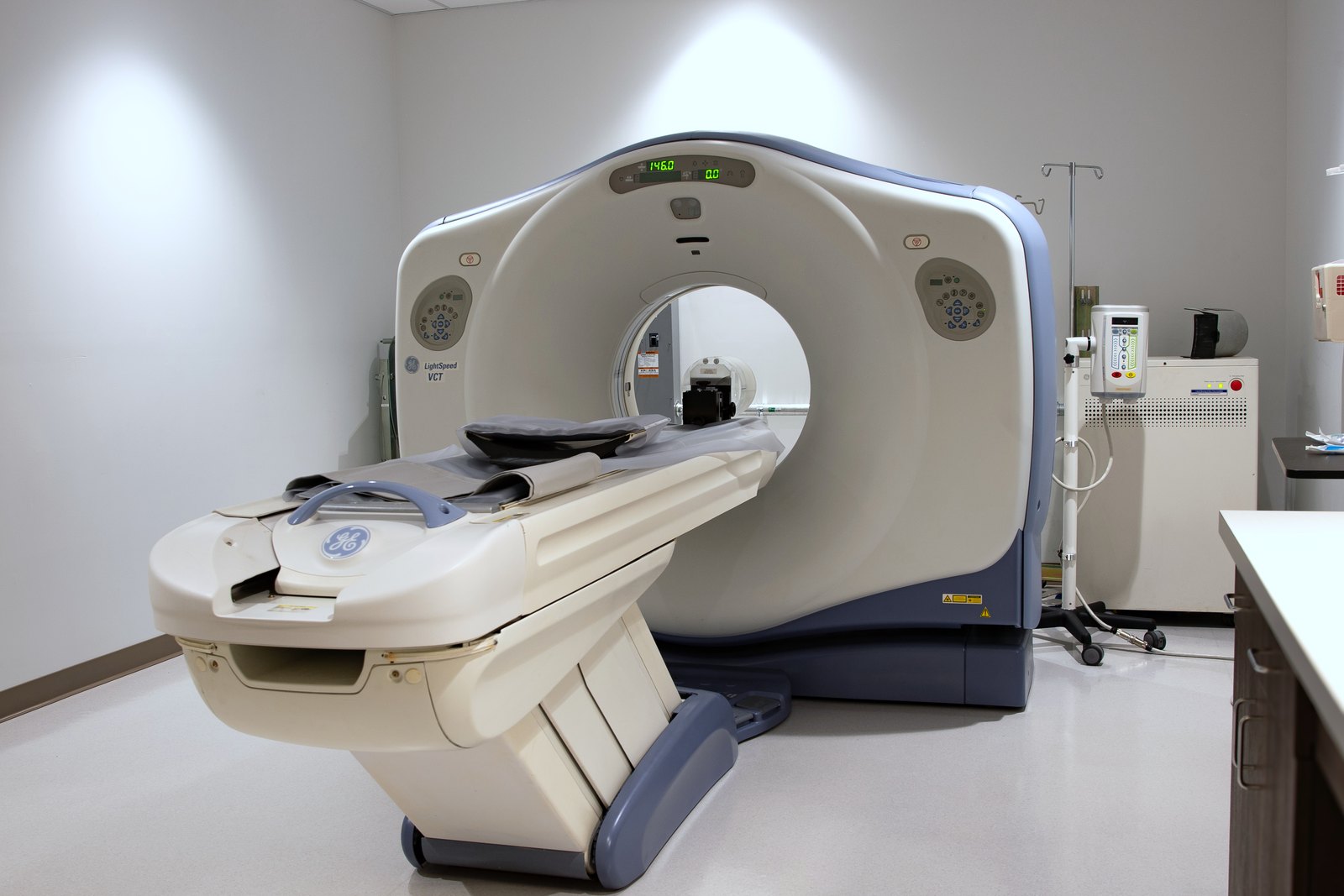 The CT scanner at the El Mirage Emergency Room.